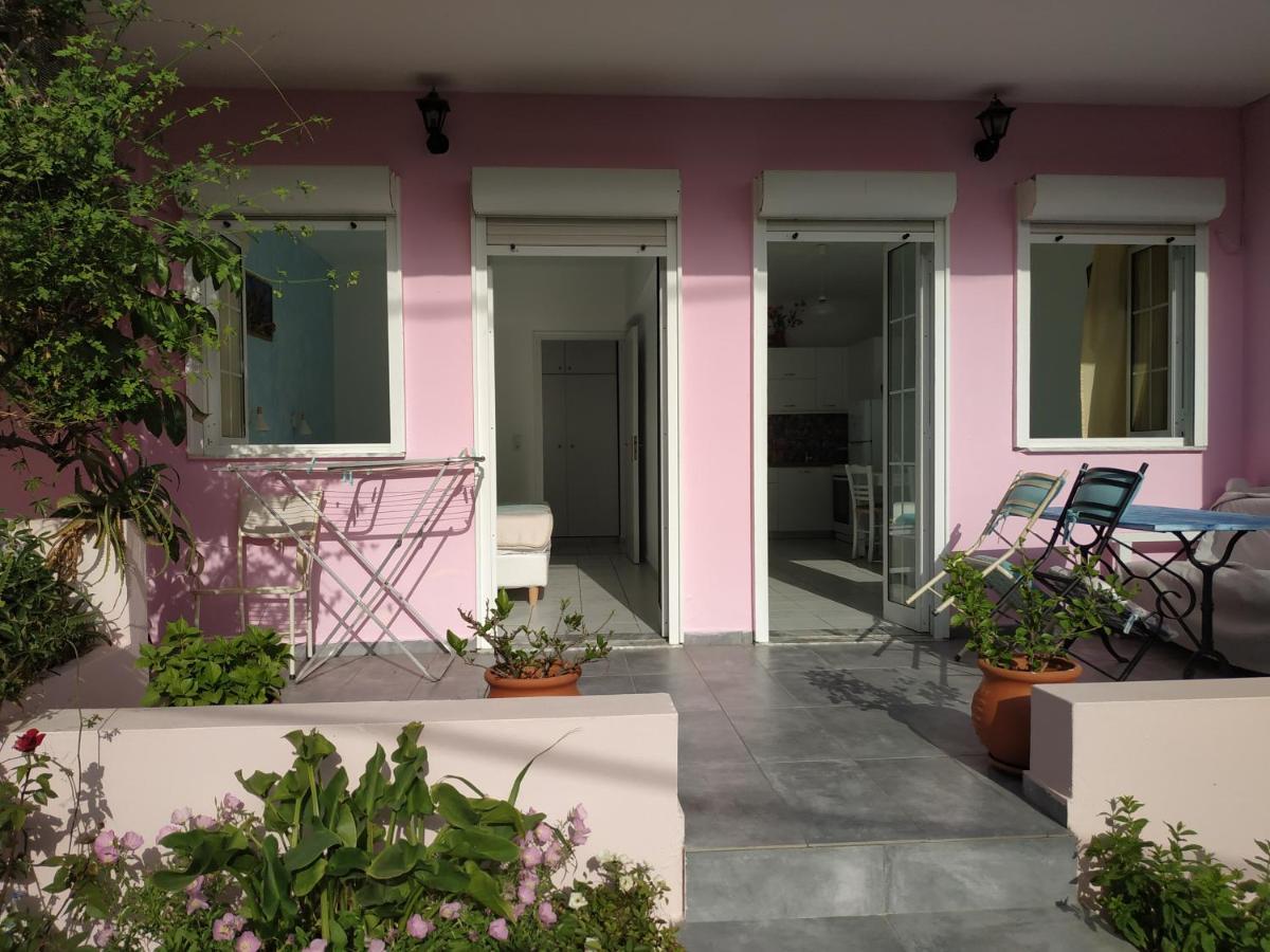 Livadi Apartments Плакіас Екстер'єр фото